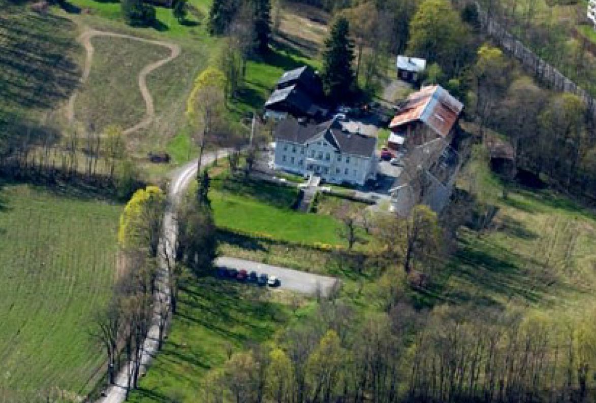 Bjørnegård