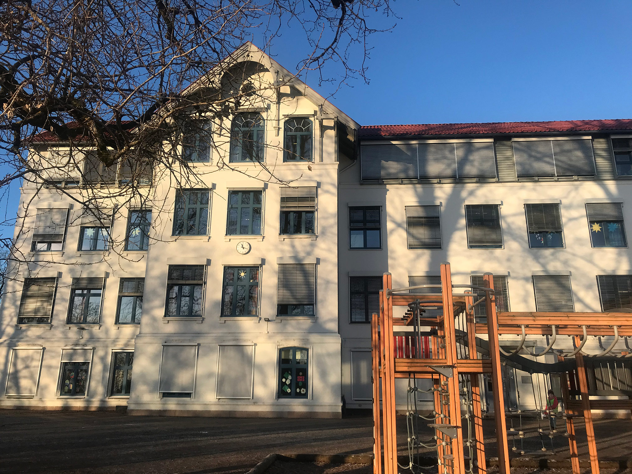 Grav skole